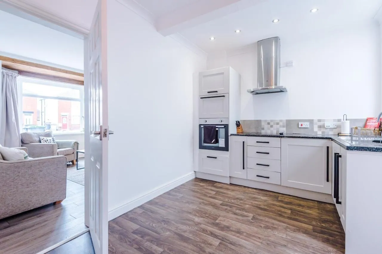 Apartment Beautiful And Boutique Blackpool House - Garden And Parking