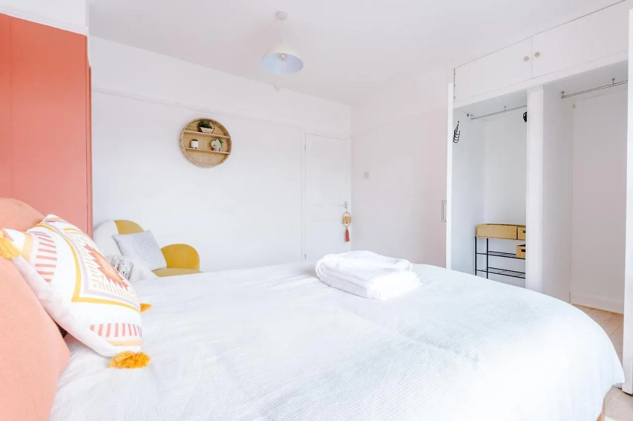 Beautiful And Boutique Blackpool House - Garden And Parking 0*,  United Kingdom