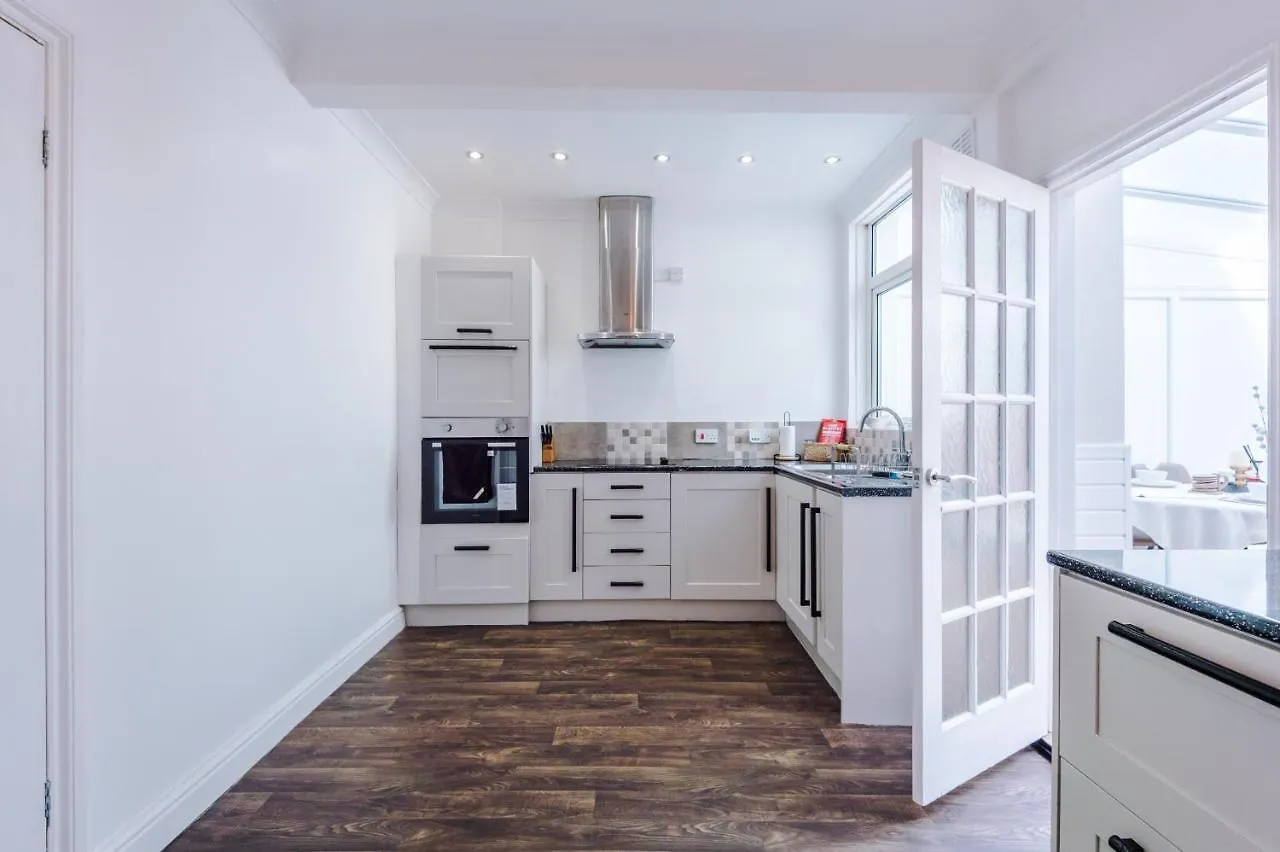 Apartment Beautiful And Boutique Blackpool House - Garden And Parking United Kingdom