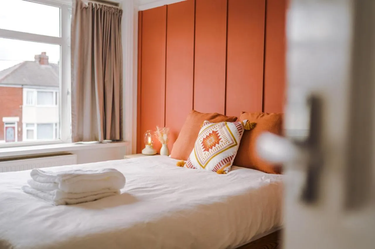 Beautiful And Boutique Blackpool House - Garden And Parking United Kingdom