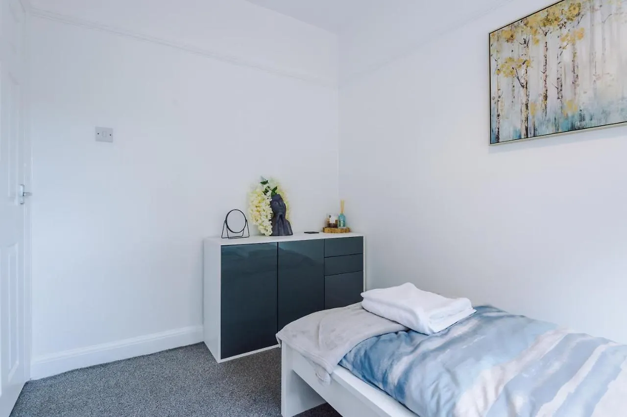 Apartment Beautiful And Boutique Blackpool House - Garden And Parking