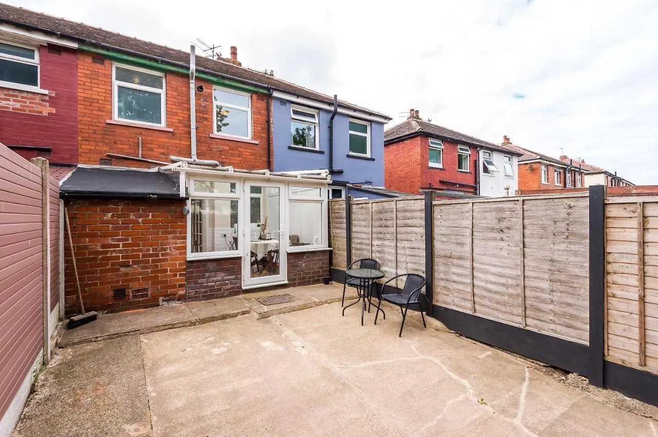 Beautiful And Boutique Blackpool House - Garden And Parking United Kingdom